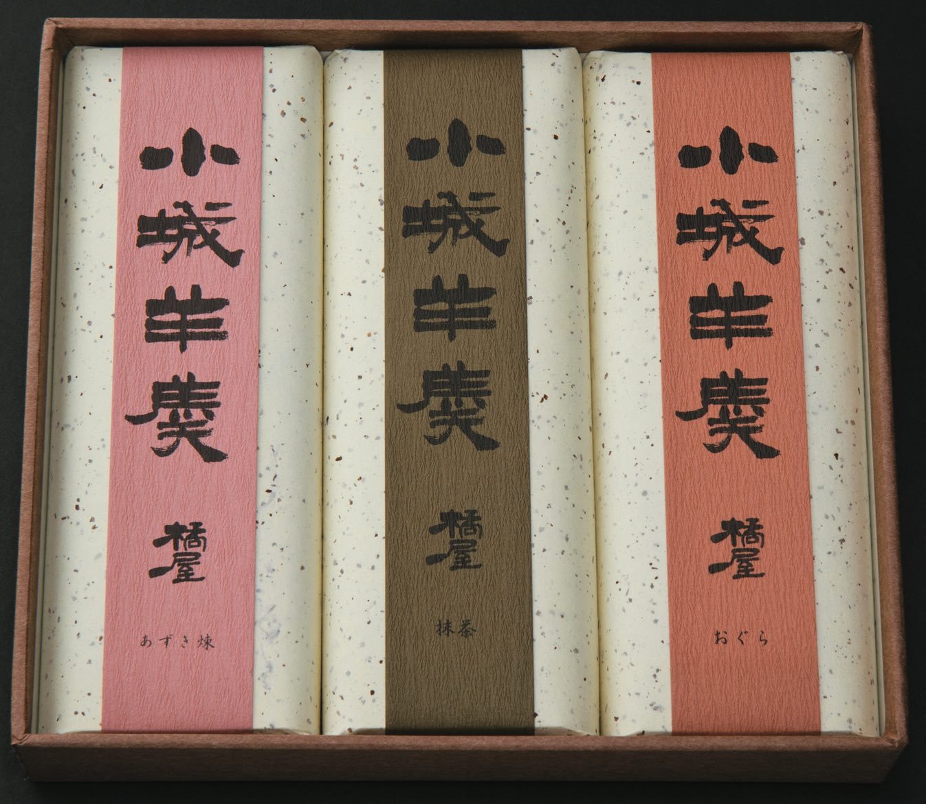 特上本煉羊羹の贈答用パッケージ 特上本煉羊羹の贈答用パッケージ